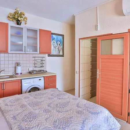 Sunset Butik Aparts Апартаменти Каш