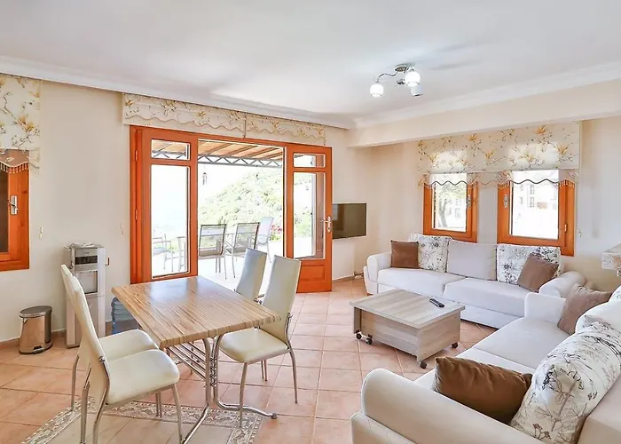 Sunset Butik Aparts 卡斯